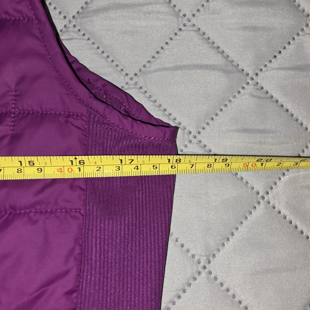 Nike Therma-FIT Synthetic-Fill Running Vest Womens size M - Picture 4 of 5